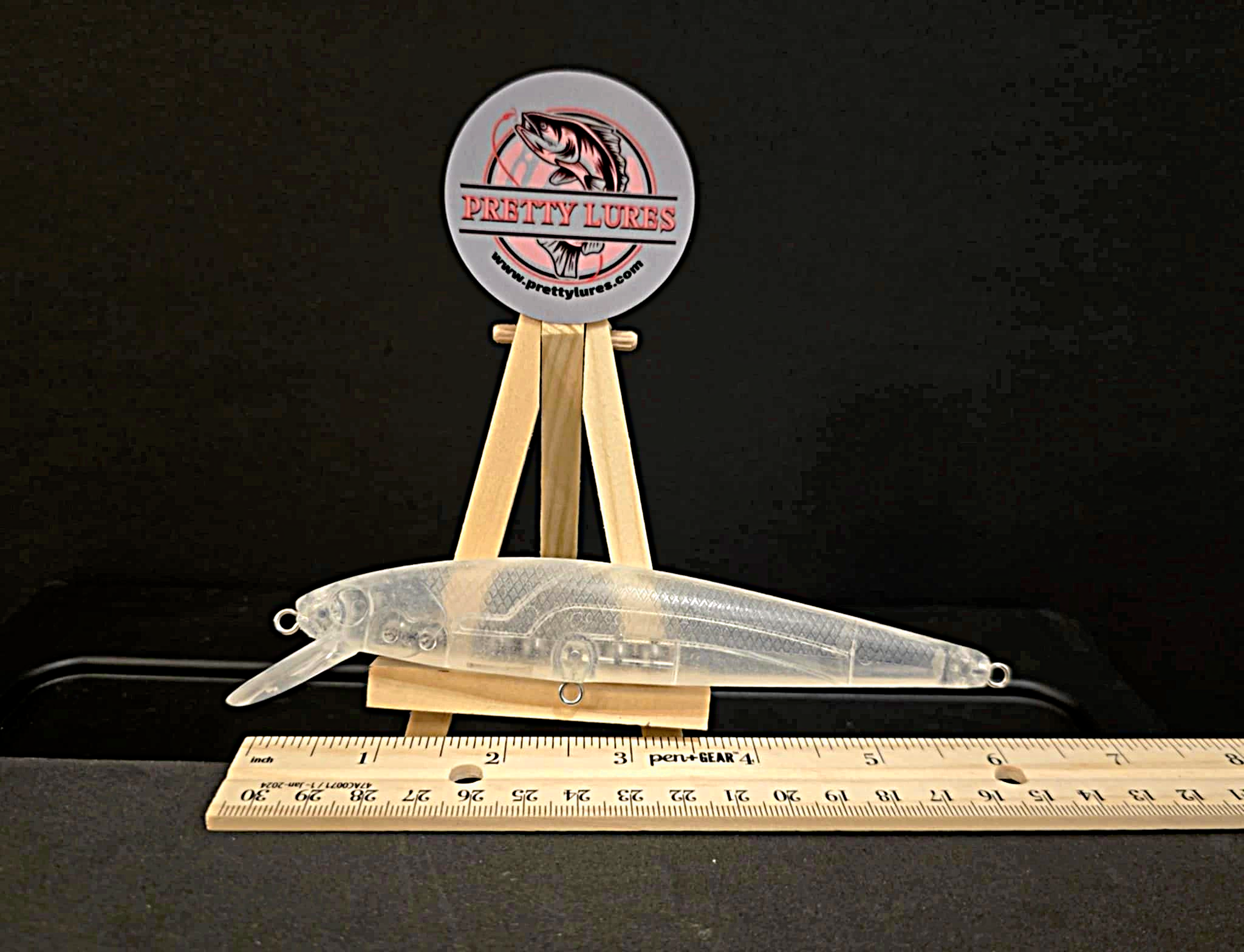 Larger weight transferring Jerk Bait