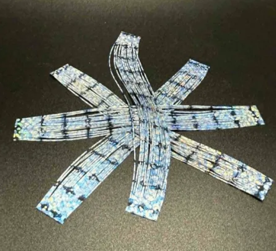 SKIRT TABS