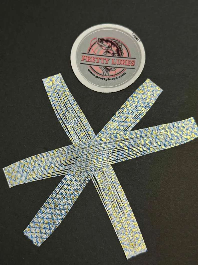 SKIRT TABS